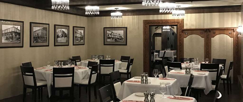 The Sherman Inn Batesville Étterem fotó